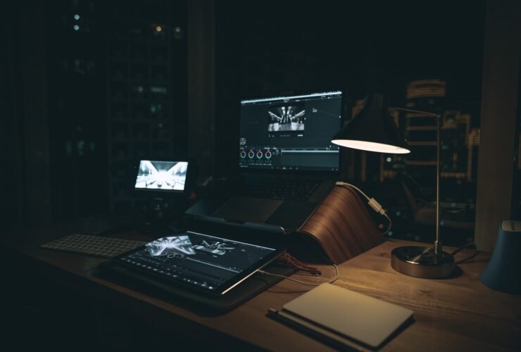 Is Davinci Resolve Free? Is It Good for Beginners